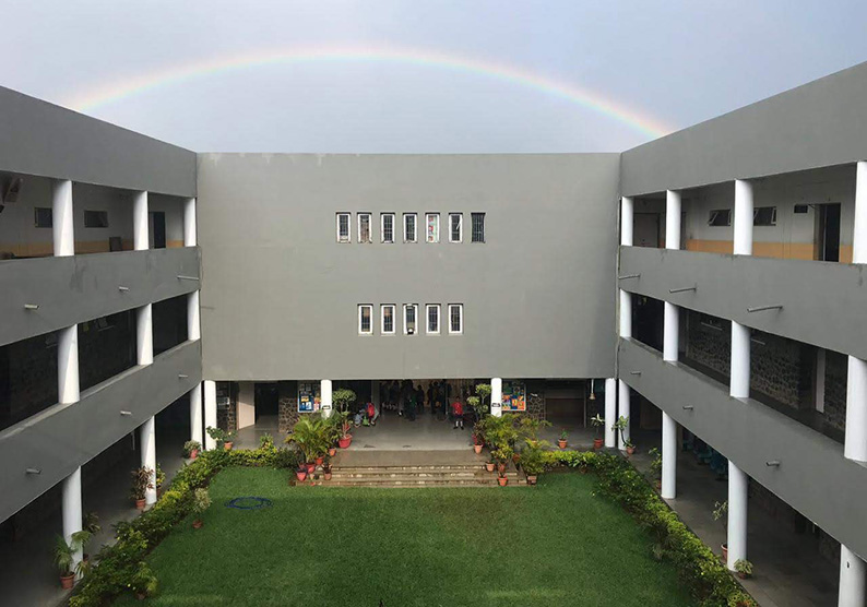 kle-school-state-nippani-inside-view